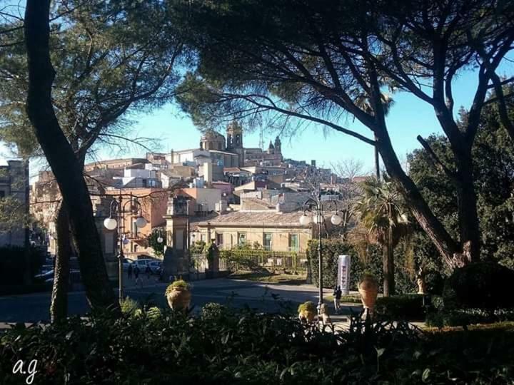 B&B Con Cucina La Ninfea Caltagirone Exteriér fotografie